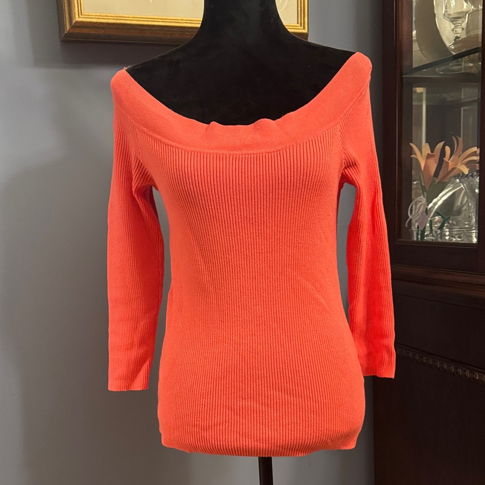 Off-Shoulder Sweater in Vibrant Coral